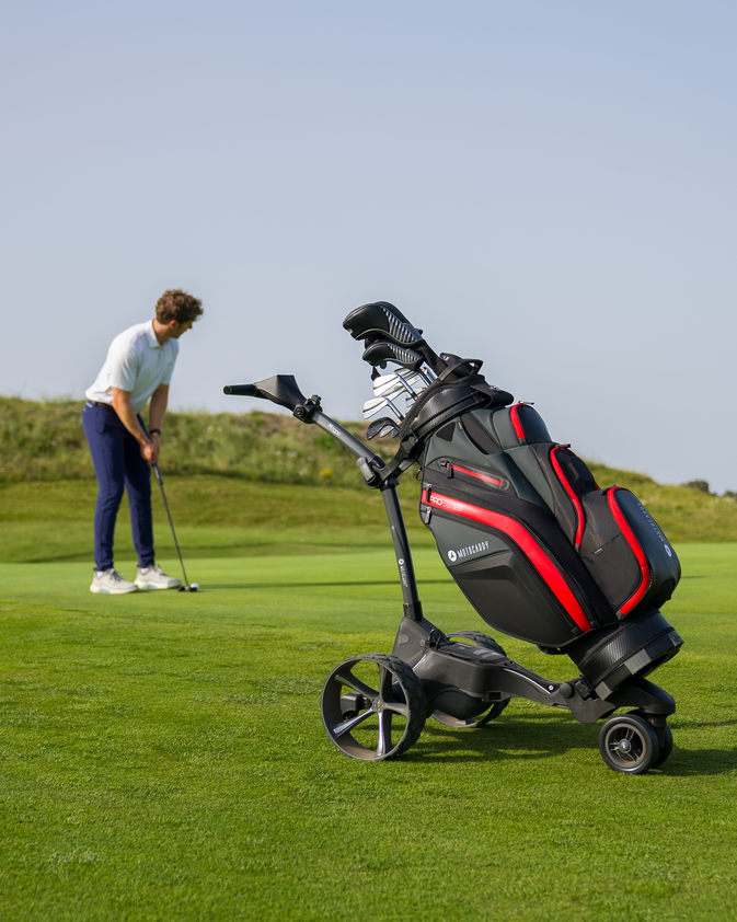 The Benefits of Using an Electric Golf Push Cart