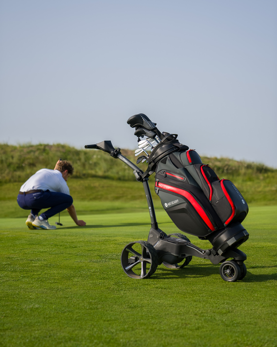 Motocaddy M7 Remote Control Electric Golf Caddy